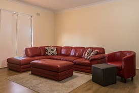 Cobar House | Beds on Becker