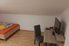 Ergolding Apartment | Wohlfühlzimmer Nr.1 in Ergolding