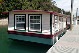 Brinnon Boat Rental | HOUSEBOAT FOR 2 or 3: Get-Away *Weekday Specials