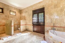 Mumbul Villa | Huge 6B Private Castle Villa located in Nusa Dua