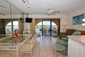 Englewood Apartment | #El Galeon East 101
