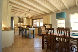 Palm Beach House | Palm Beach Paradise Vacation Villa GREAT LOCATION!