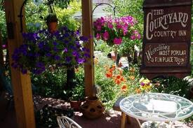 Westcliffe Hotel | Courtyard Country Inn, NO SERVICE FEE #4 Evening