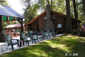 Woodgate Cabin | CAMP HAPPY OURS ON WHITE LAKE