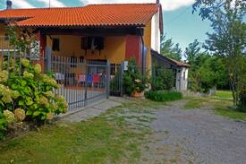 Peveragno House | Alle Fornaci. Appartamento in rustico nel verde
