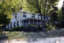 Macatawa House | Pioneer Cottage, Macatawa, Michigan