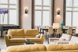 Dickson House | Luxury Loft In Historic Downtown Dickson