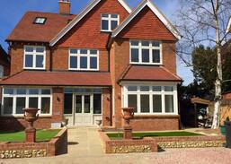 Dorking House | Graceview - stylish home in Surrey Hills