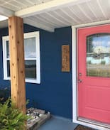 Dunedin Cabin | The Blue Bay Cottage, in Downtown Dunedin!