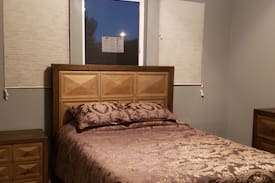 Valley Oak House | Perfect place 4 Nurses, Residents, or Students 5.2