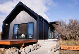 Lake Tekapo House | Mary Hut Lake Tekapo