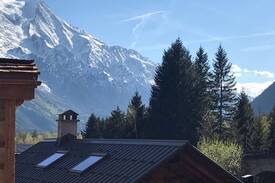 Les Tines Villa | Magical Mont Blanc Hideaway - Chalet Boleyn
