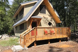 Stehekin Cabin | Stehekin Rainbow Cabin