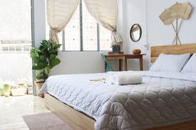 Downtown Ho Chi Minh City House | Ngộ Homestay. CENTRAL SG- COUNTRY VN STYLE- COZY !