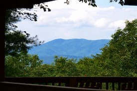 Cherry Log House | White Deer Lodge at Rich Mountain Wilderness area.
