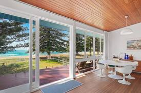 Avoca Beach House | Jalnar - 137 Avoca Drive, Avoca Beach