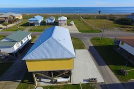 Grand Isle House | Thin Blue Line is a 4 br with Beach Access and Gulf View in Grand Isle