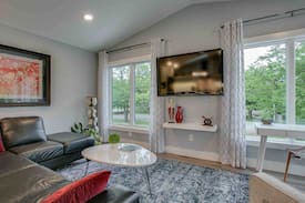 Downtown Apartment | The Overlook