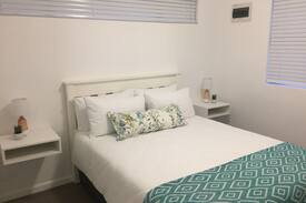 Wavecrest Cabin | Flutterby - Two Bedroom Self Catering Cottage
