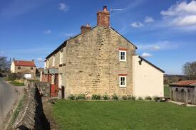 Newton le Willows Cabin | Powell Cottage - Chapel Row