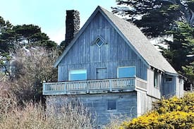 Bandon Cabin | Old Rustic Beach Cabin