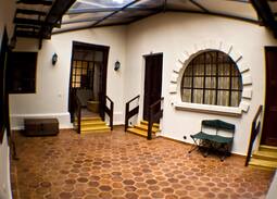 San Blas Hotel | Habitación Doble en el Centro Histórico de Cuenca