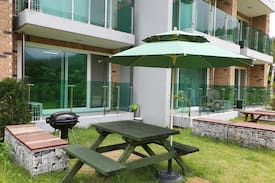 Sokcho House | 하이디해피하우스~울산바위최고전망.개별정원바베큐이용가능,몸.마음힐링하기,특급호텔급최고급침구류