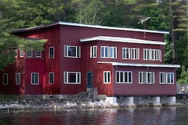Bridgton Cabin | Christmas Tree Inn