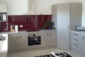 Kaiwaka House | Ranganui Guest House