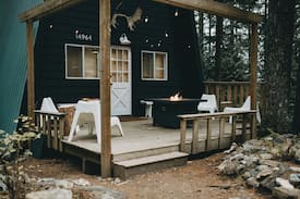 Sunshine Valley Cabin | The Moosewood - Sunshine Valley Retreat