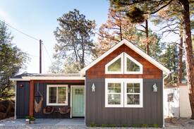 Prescott House | The Downtown Cactus Cottage in the Prescott Pines