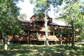 Jasper Cabin | Harmony Mountain Retreat/8 Suites Sleeps 23