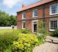 Reighton Cabin | Reighton House, 1 The Old Vicarage Filey YO14 9RX