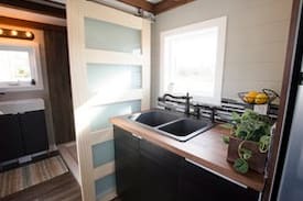 Regional District of Nanaimo House | Gorgeous Tiny Home for Short Term Rentals