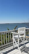 Fort George Island House | Salty Dolphin Cottage with Pool