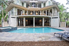Palmetto Dunes House | 10 BR (sleeps 34), pool-elevator 'Southern Bliss'