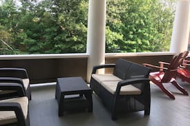Saranac Lake Apartment | Jackrabbit Trail Room in Historic Prescott House