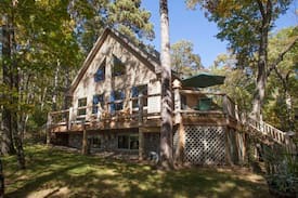 Wautoma Cabin | Serene Private Chalet @ MooseJaw Lodge