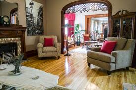 Saint John Bed & Breakfast | Keirstead Manor Bed & Breakfast-Highland Suite