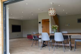 Oxted House | Idyllic,new build,2 bedroom,2 bathroom,cartlodge