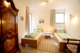 Schluchsee Apartment | Ferienwohnung Bernard, (Schluchsee), Ferienwohnung 65qm, 2 Schlafräume, max. 4 Personen