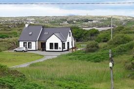 Kincasslagh House | Lag Dubh holiday home on Cruit Island