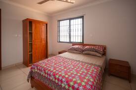 Oyibi House | Ellen's Oasis. A warm, friendly green home.