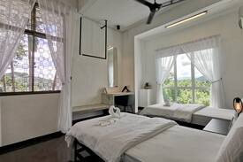 Tawau Villa | Serenity Twin - Tiku White House