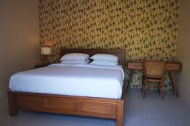 Waingapu Bed & Breakfast | AMUYA cozy guesthouse w/private pool in Waingapu