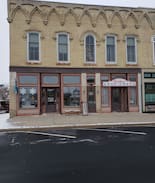 Brodhead Hotel | Sugar River Loft (Room #1) "Harpers Haven"