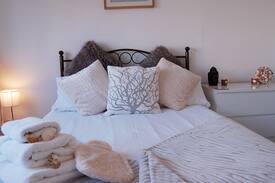 Tywyn House | THE BEACH RETREAT Quirky Beach House