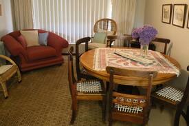 Vermont Apartment | The Nosy Hound/ Die Snuffelhond Apartment/Woonstel