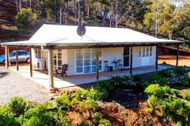 Toodyay Cabin | Valley-View Cottage
