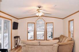 Greentown House | Glamping Lake Wallenpaupack Pocono Mountain Escape